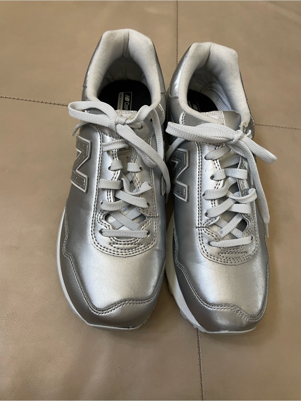 New Balance Women’s Metallic Silver 515 Sneakers, Size Women's US 10